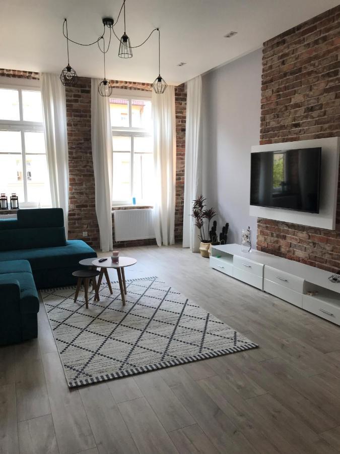 슈비노우이스쳬 Apartament Paderewskiego 10 아파트 외부 사진