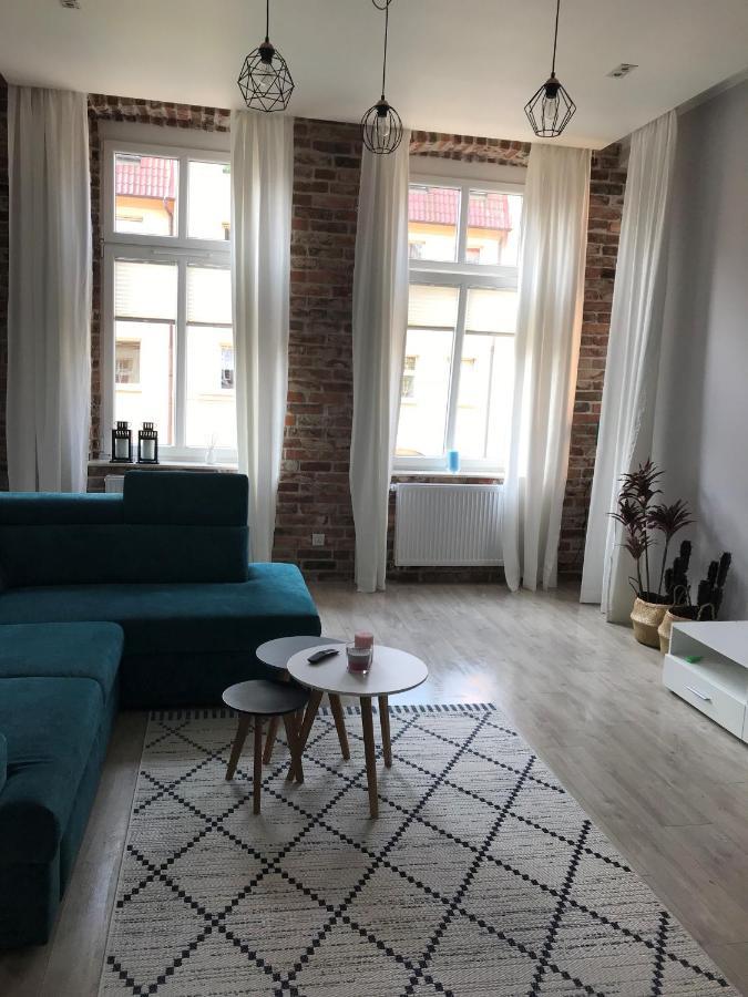 슈비노우이스쳬 Apartament Paderewskiego 10 아파트 외부 사진